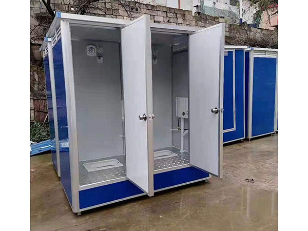 移动厕所